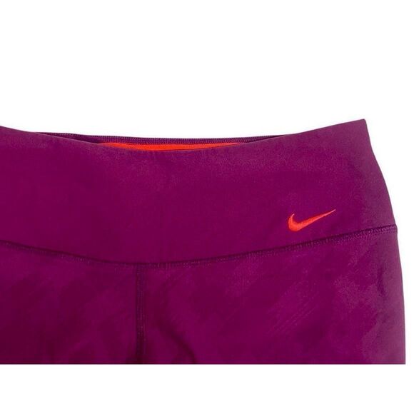 Nike Cool Training Crops - Picture 2 of 5
